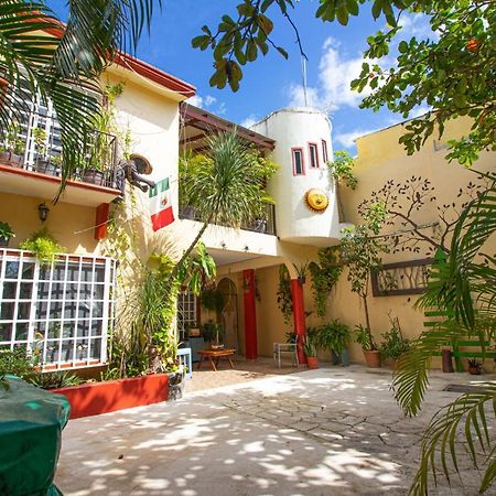 La Casa Del Almendro Otel Playa del Carmen Dış mekan fotoğraf