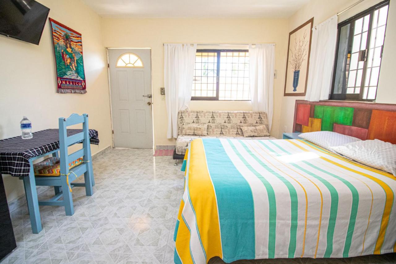 La Casa Del Almendro Otel Playa del Carmen Dış mekan fotoğraf