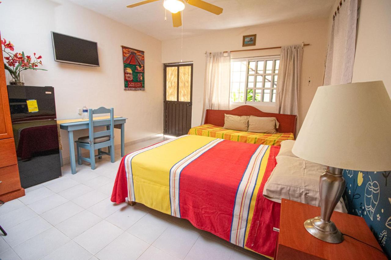 La Casa Del Almendro Otel Playa del Carmen Dış mekan fotoğraf
