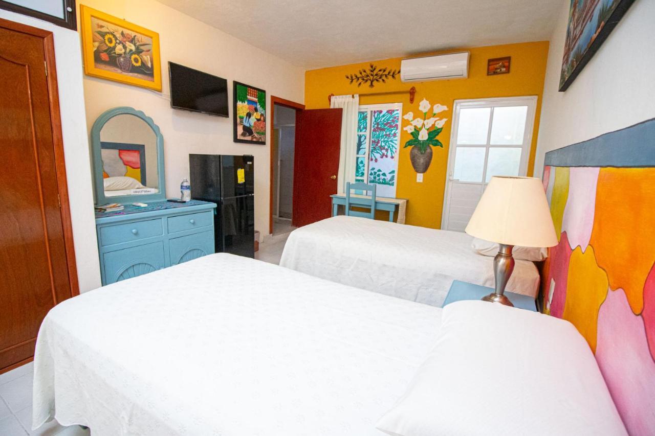 La Casa Del Almendro Otel Playa del Carmen Dış mekan fotoğraf