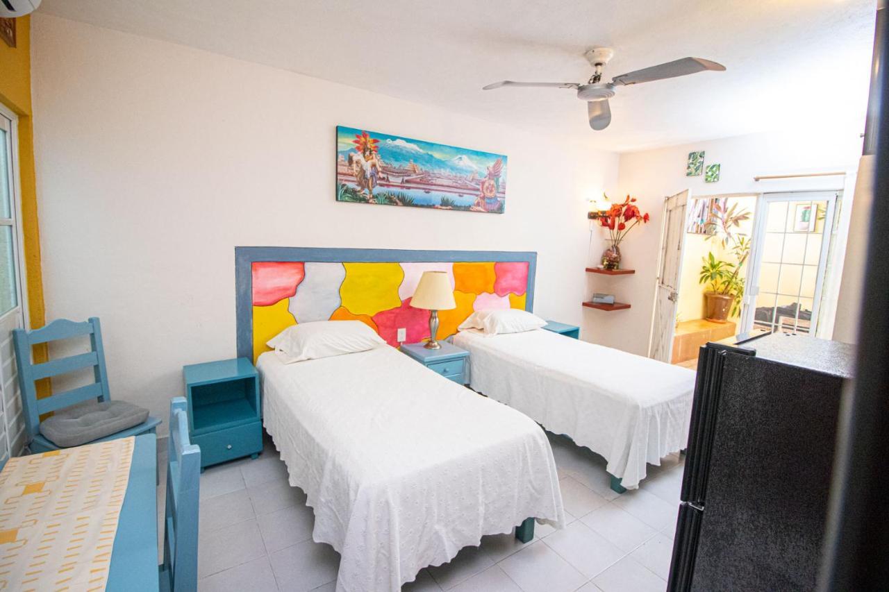 La Casa Del Almendro Otel Playa del Carmen Dış mekan fotoğraf